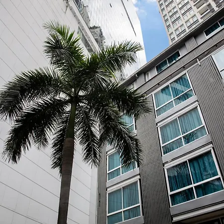 Hotel Nantra Sukhumvit 39
