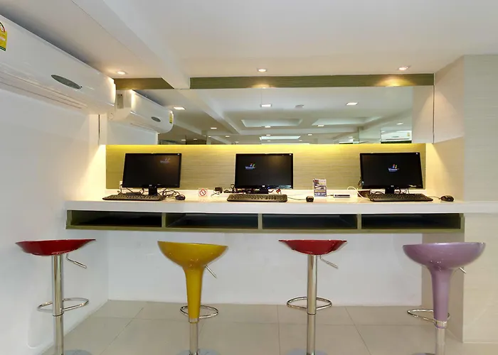 Hotel Nantra Sukhumvit 39 3*