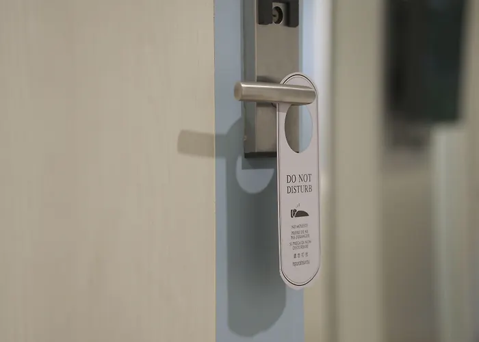Nantra Sukhumvit 39 Hotel 3*