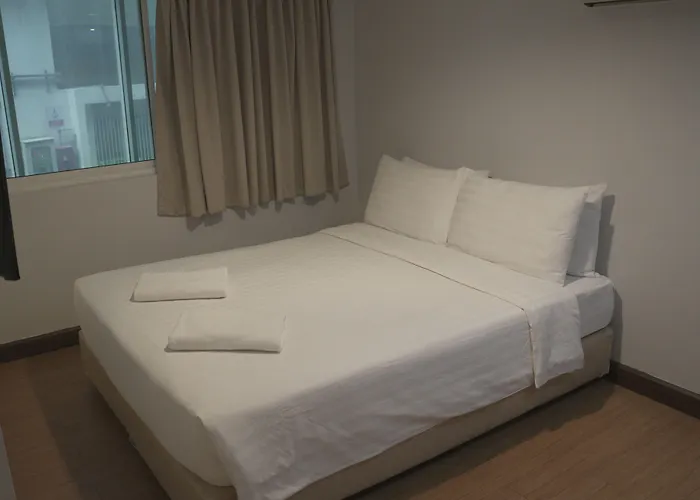 Nantra Sukhumvit 39 Hotel 3*