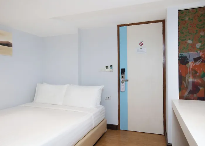 Nantra Sukhumvit 39 Hotel
