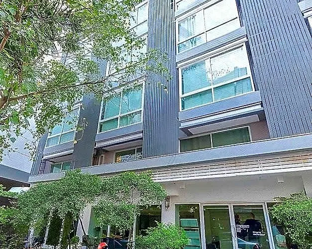 Hotel Nantra Sukhumvit 39